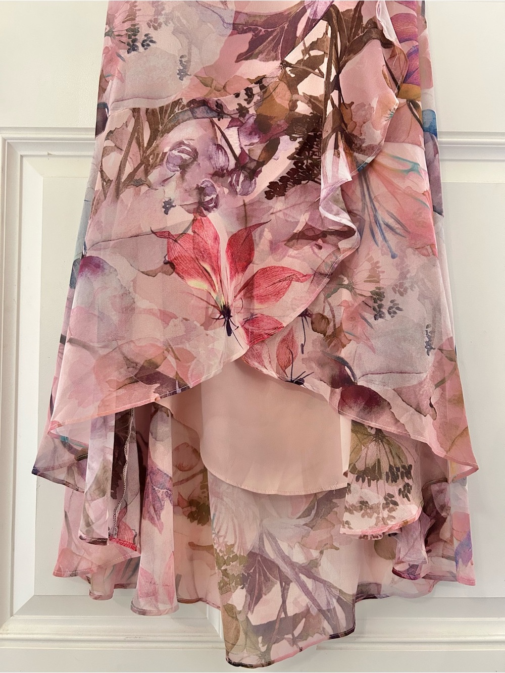 NWT WHBM V-Neck Ruffle Wrap Dress in Whisper FIoral Camellia Blush Pink Size 8 - Picture 5 of 6